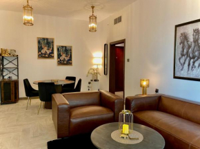 Contemporary Style Marina Oasis